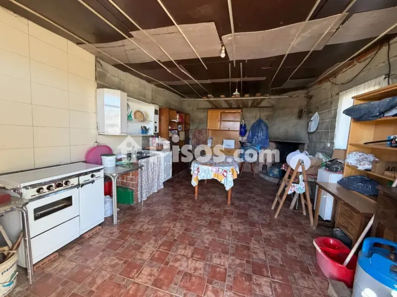 Cucina - Rustic Farmhouse with Auxiliary Buildings in Malpartida