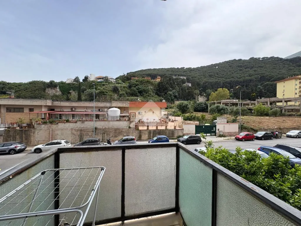 Rõdu - 3-Room Apartment with Balcony in Palermo
