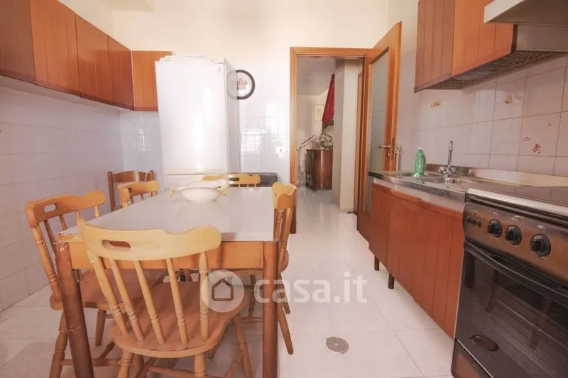 Köök - Three-Bedroom Apartment with Balcony in Manocalzati