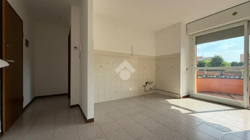 Pièces - Studio Flat with Balcony in Bussero
