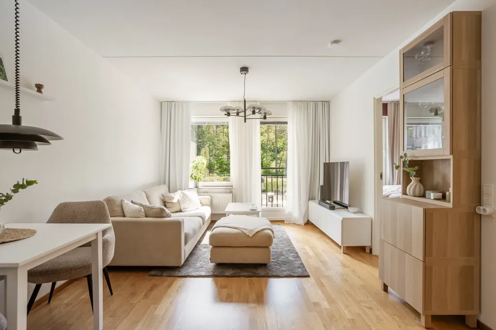 Soggiorno - Efficient Flat with Garden Access in Stockholm