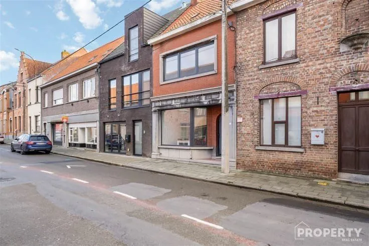 3 magamistoaga maja asukohas Moorslede