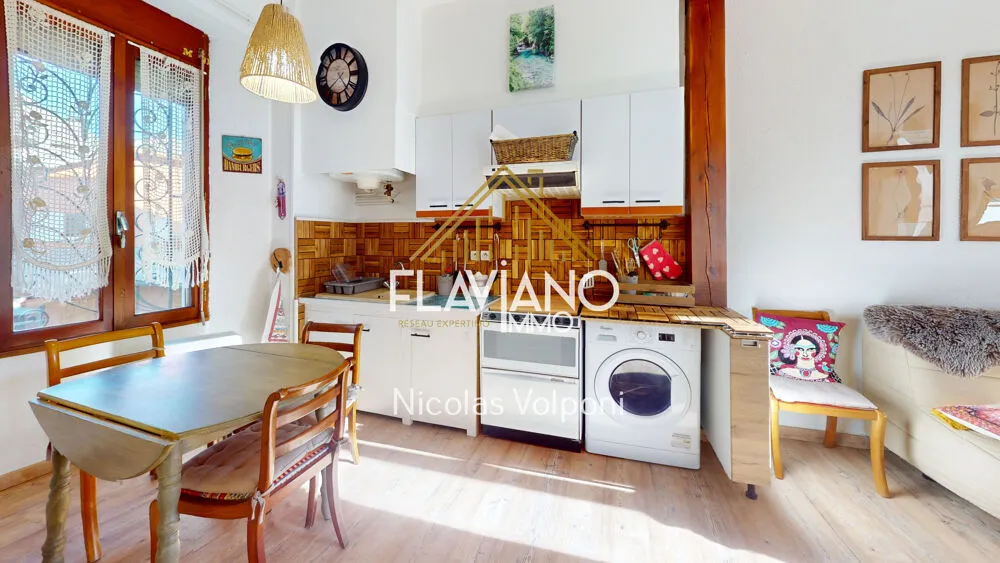 Köök - Bright 2-Bedroom Apartment in Barcelonnette
