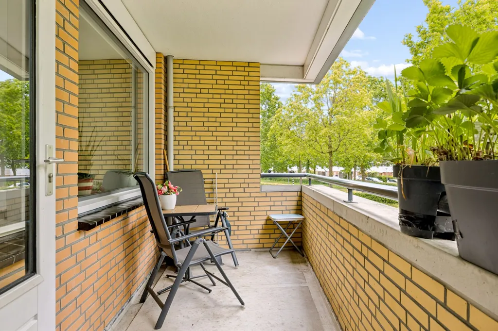 Rõdu - Modern Flat with Balcony in Almere