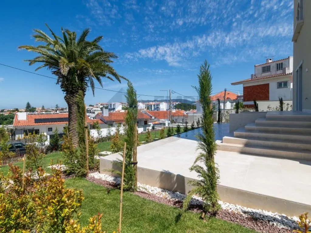 Giardino - Luxury Flat with Ocean Views in Monte Estoril