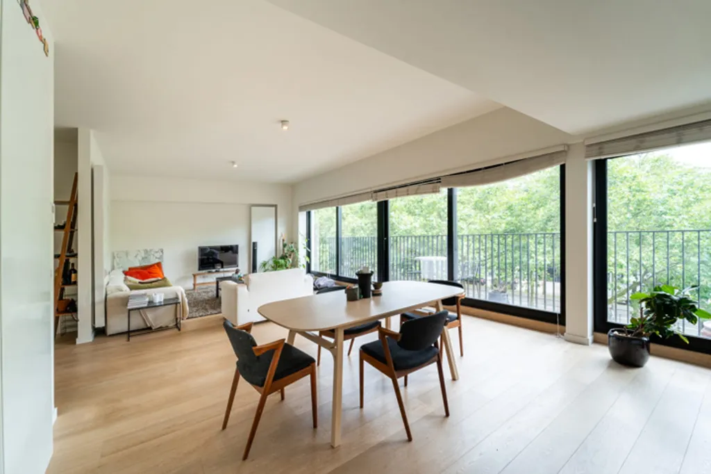 Dining Room - Third Floor Apartment with Terrace in Antwerpen