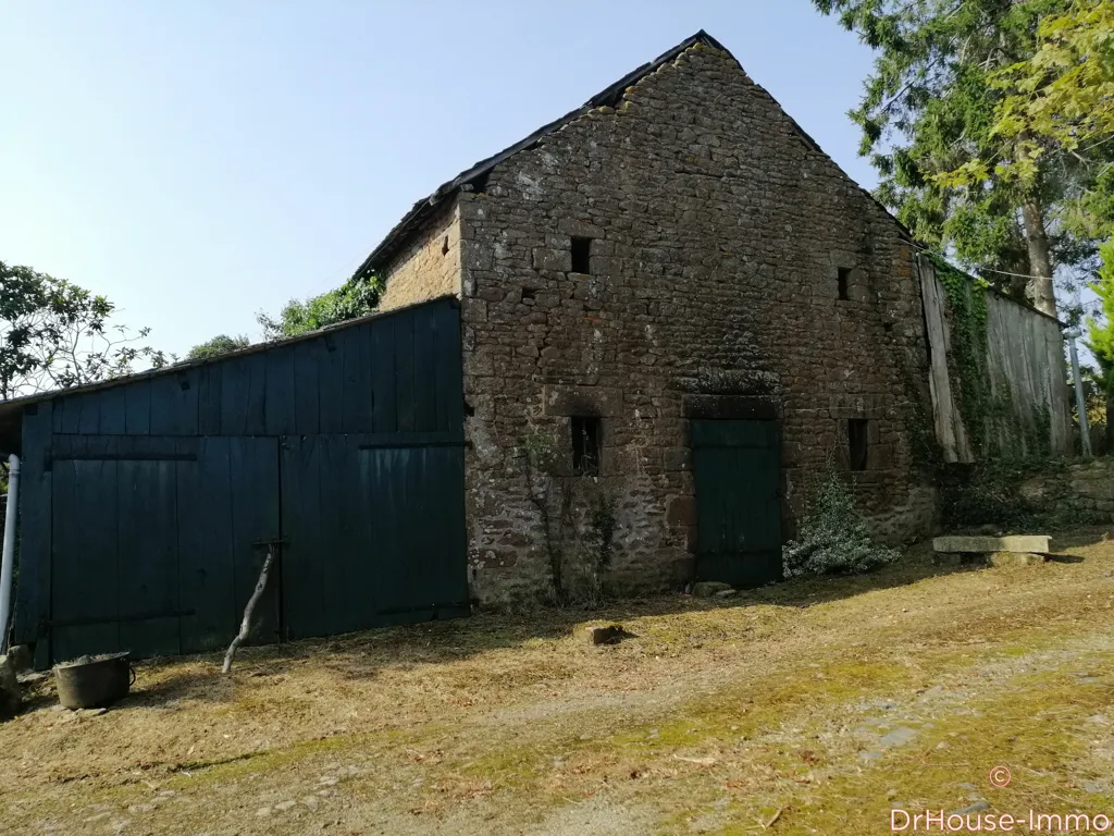 Exterior - Rustic Farmhouse with Dependances near GORRON