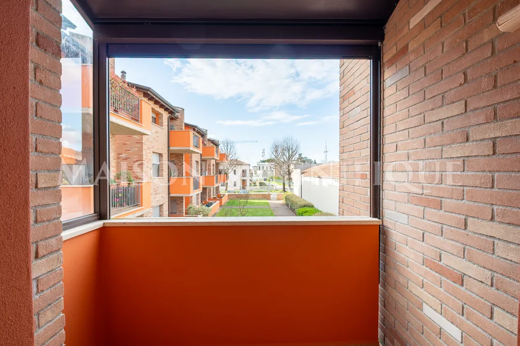 Balcony - Semi-detached House with Solar Panels in Argenta