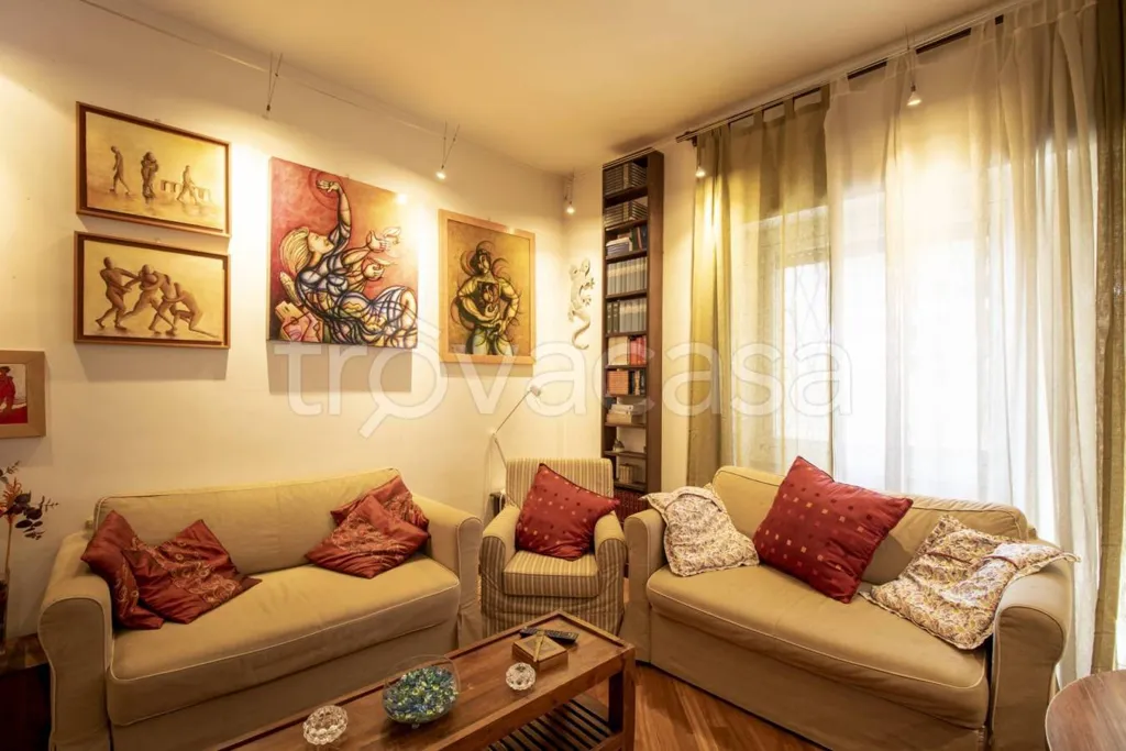 Séjour - Sunny Apartment with Terrace in Bossolasco