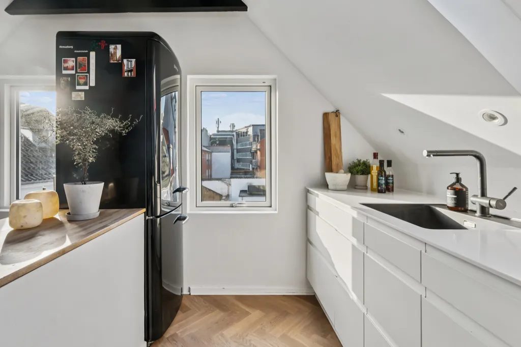 Cuisine - Historic Terrace House with Garden in Aarhus C