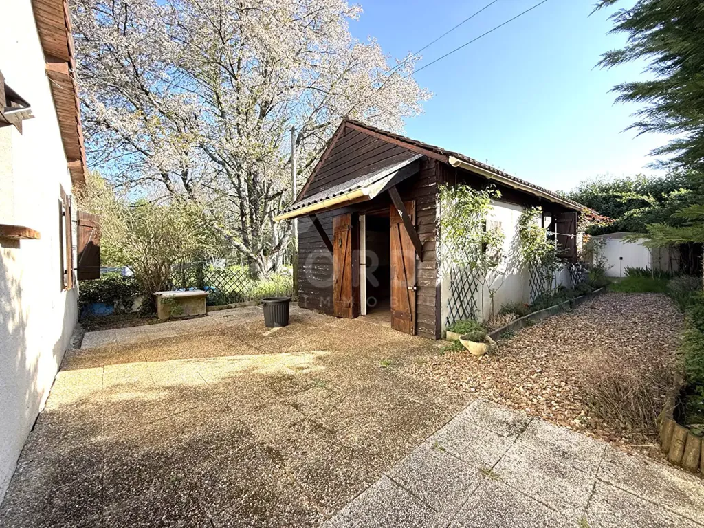 Jardin - Maison de plain-pied avec véranda à Pouilly-sur-Loire