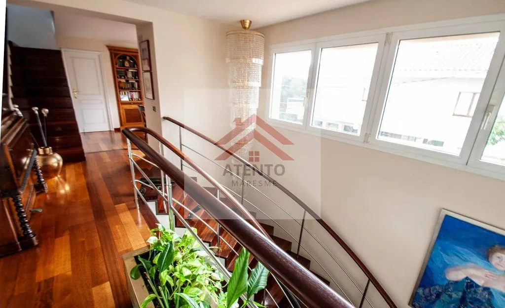 Stanze - Detached House with Sea View in Premià de Dalt