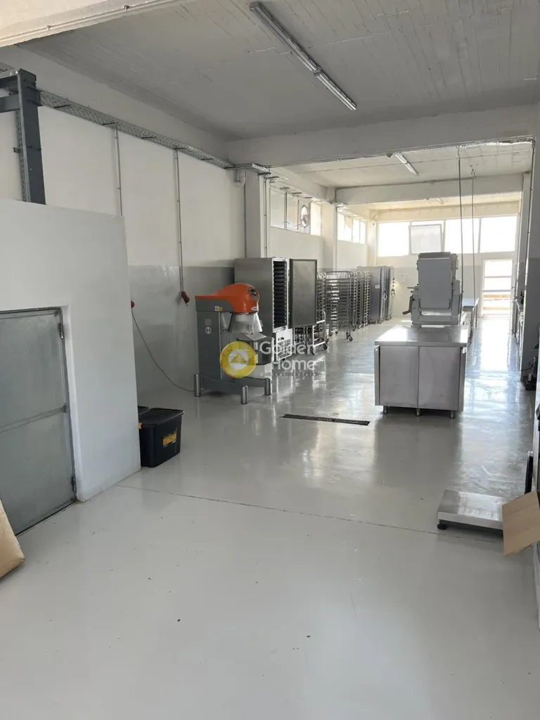 Buanderie - Business Premises with Loading Bay in Heraklion