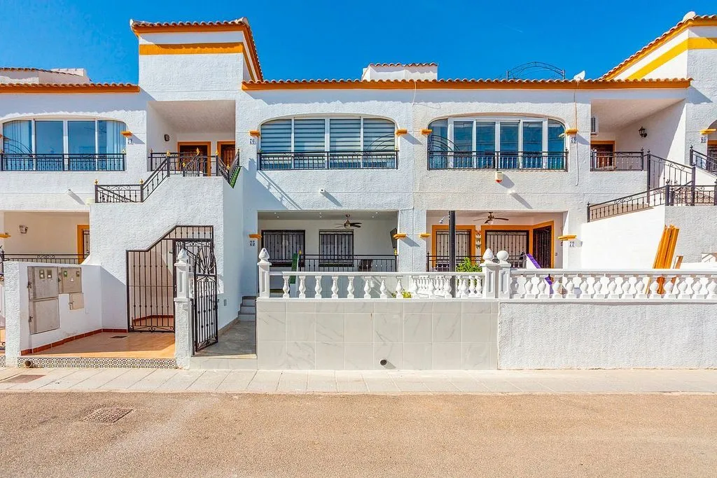 Esterno - Apartment with Pool and Terrace in Orihuela