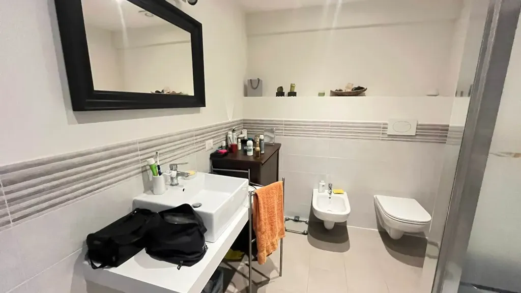 Bathrooms - Loft with Tram Access in Florence