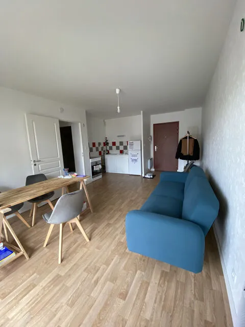 Elutuba - 2-Bedroom Apartment with Balcony in Pont-Neuf