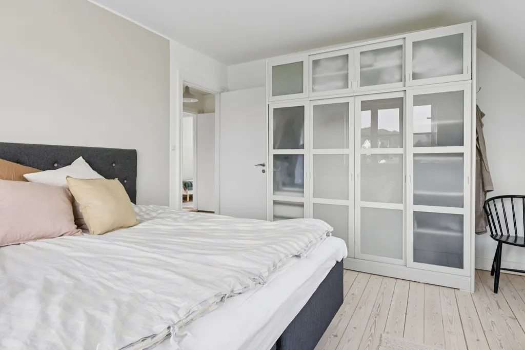 Chambres - Classical Villa with Architect-Designed Garden in Odense