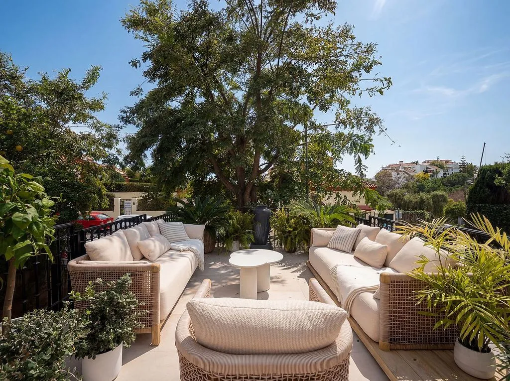Terrasse - Luxury Semidetached House with Pool in Marbella