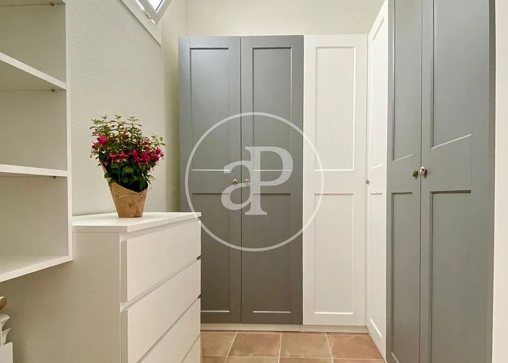Pièces - Charming Chalet with Terrace in Calella