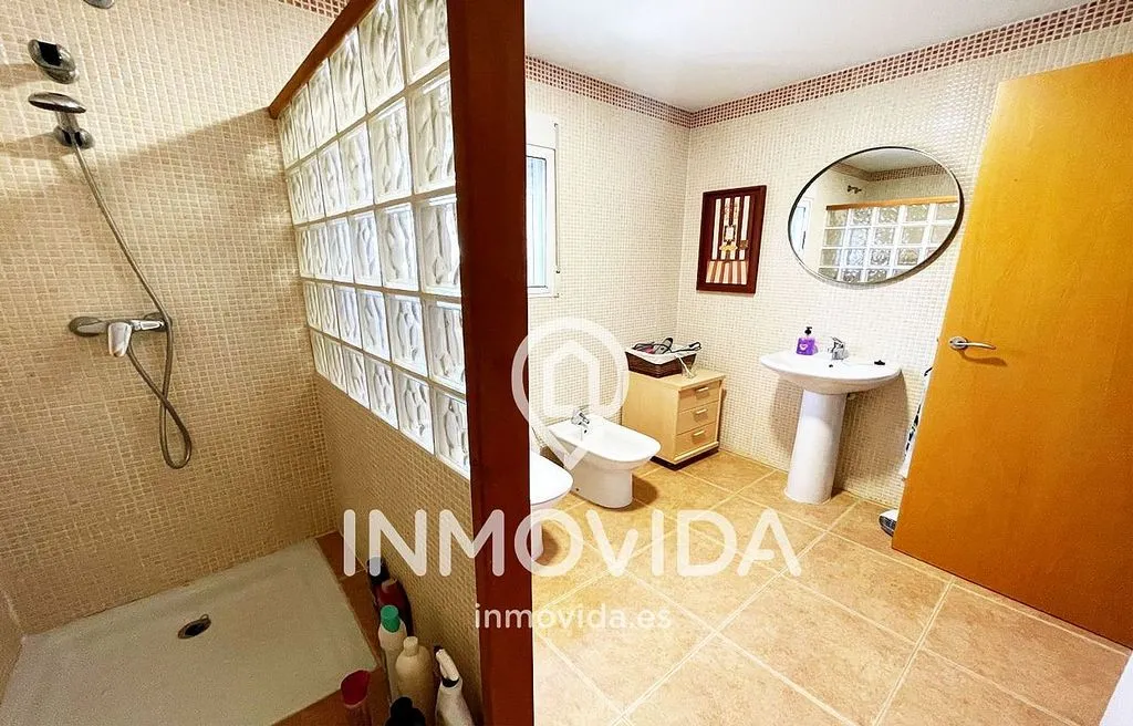 Salles de bain - Chalet with Pool and Terrace in Xàtiva