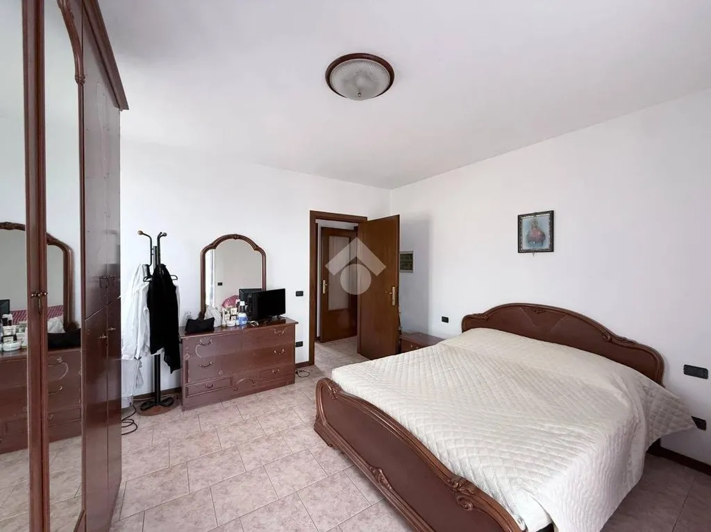 Magamistoad - Three-Bedroom Apartment with Private Terrace in Teolo