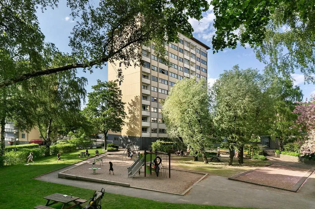 Aed - Apartment with South-Facing Balcony in Kallebäck