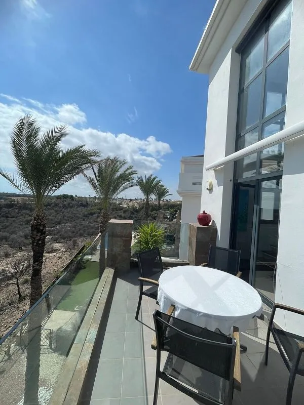 Terrass - Penthouse with Pool in Campos de Golf