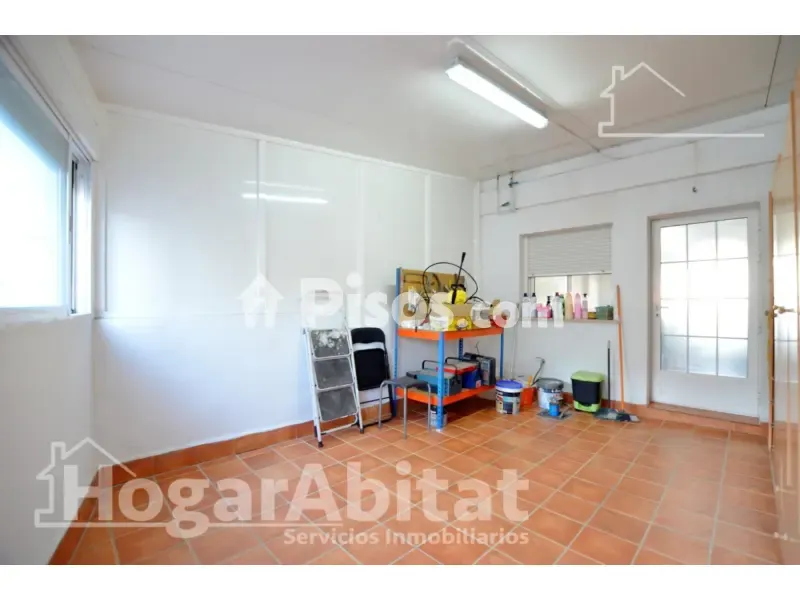 Garage - Spacious House with Terrace near Cullera Beach