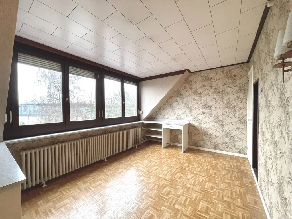 Elutuba - House with Garden and Terrace in Central Location