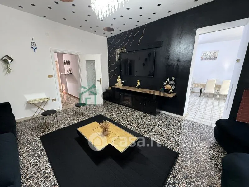 Soggiorno - Rear-Adjoining House with Balcony in Monteforte d'Alpone