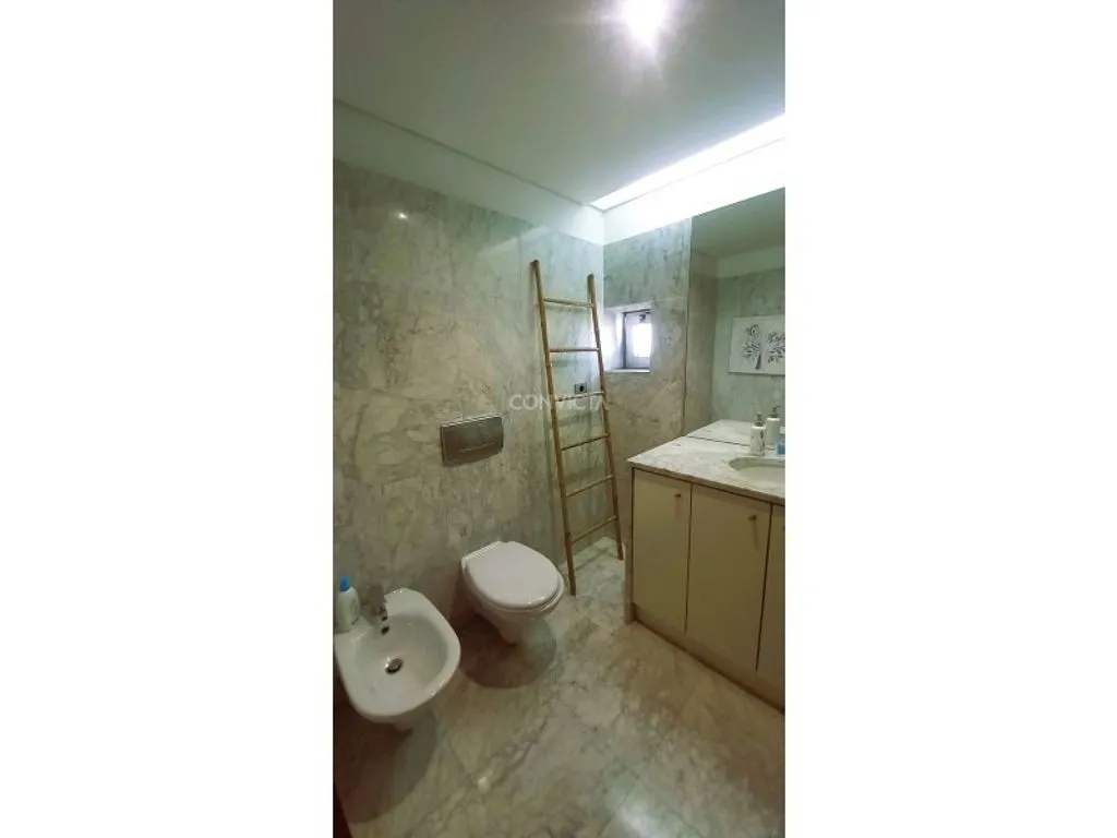 Salles de bain - Luxury Duplex with Gym in Maia Centre