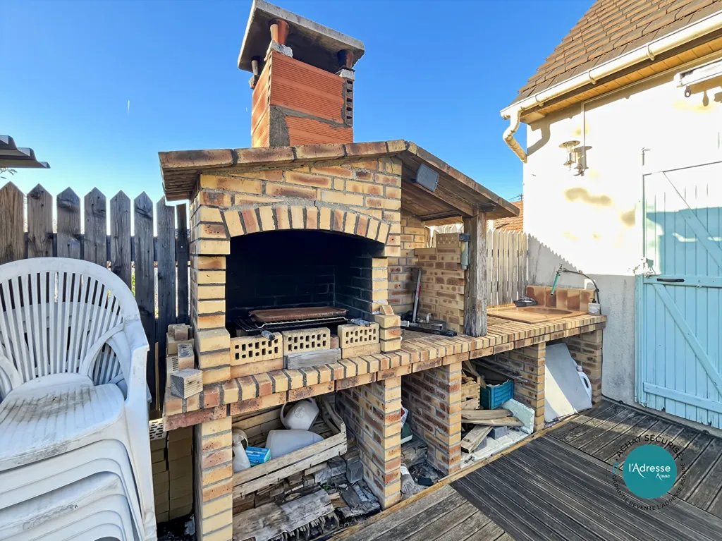 Terrasse - Maison Familiale avec Jardin à Itteville