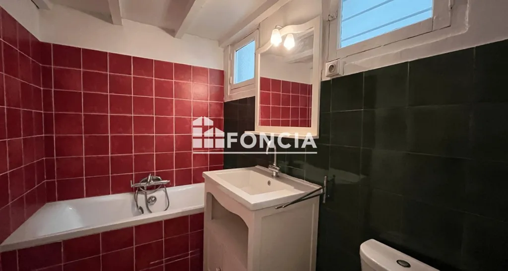 Bagni - Duplex with City and Mountain View in Centre-ville