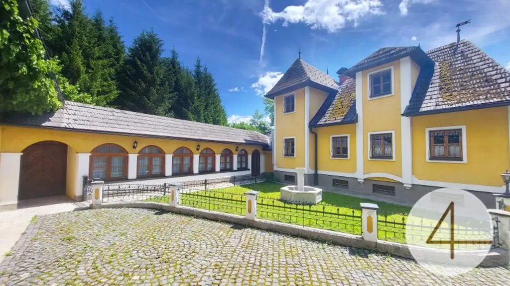 Esterno - Historic Manor with Panoramic Views in Mostviertel