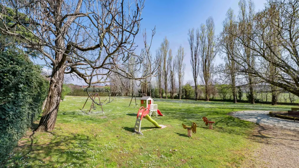 Aed - Duplex in Exclusive Residence, Castegnato