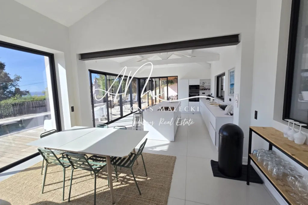 dining_room