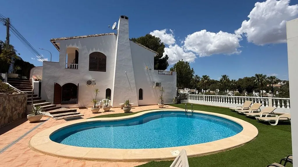 Piscine - Villa with Pool in Orihuela Costa
