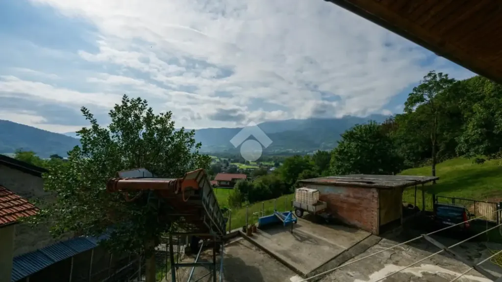 Terrass - Independent House with Panoramic View in Rifreddo