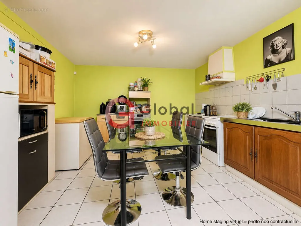 Cuisine - Maison de Ville avec Jardin au Centre de Châtellerault