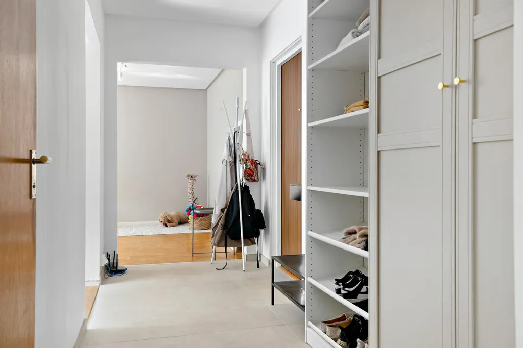 Pièces - Apartment with South-East Balcony in Malmö