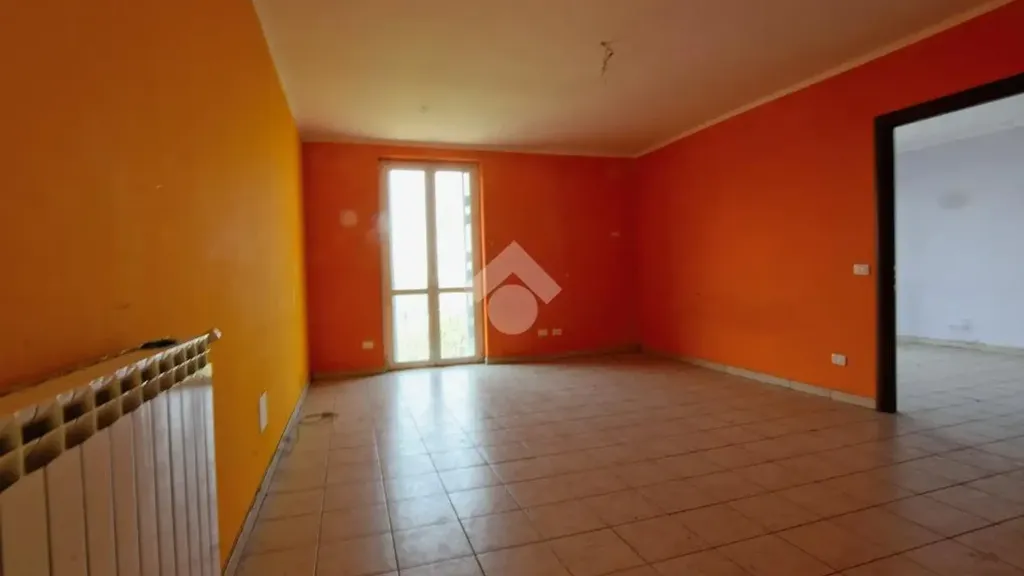 Pièces - Twin-Occupancy Flat with Terrace in Treville