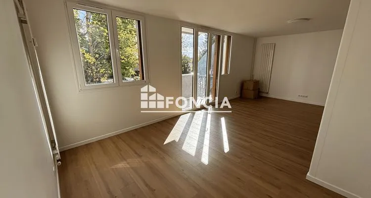 Appartement 5 pièces à Eaubonne