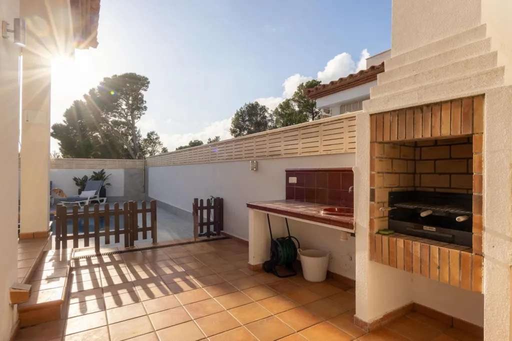 Terrass - Pareded House with Pool on Avenida de Cádiz
