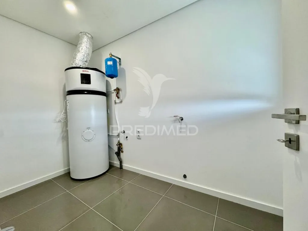 Pesuköök - New T3 Apartment with Two Fronts in Braga