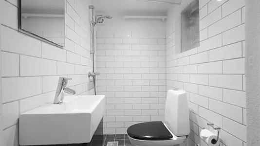 Bagni - Office Space with Private Entrance in Odense C