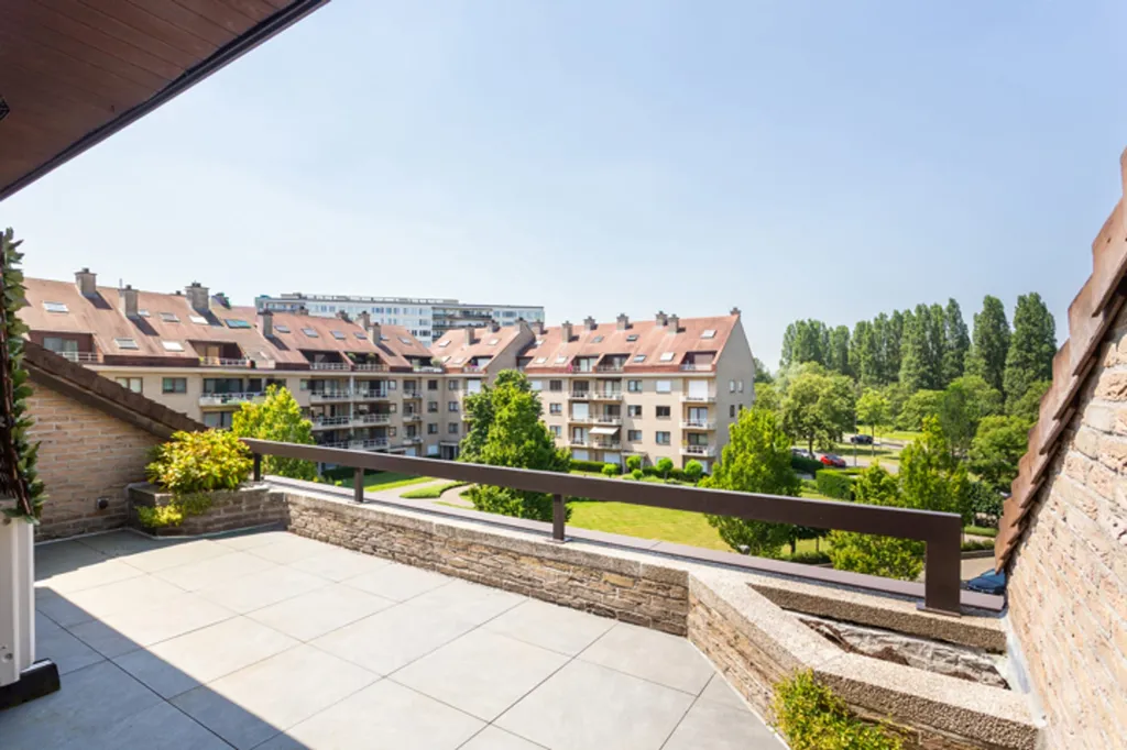 Rõdu - Duplex Penthouse with Terraces in Linkeroever