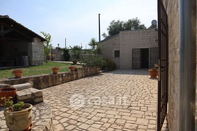 Jardin - Restored Villa with Garden in Modica