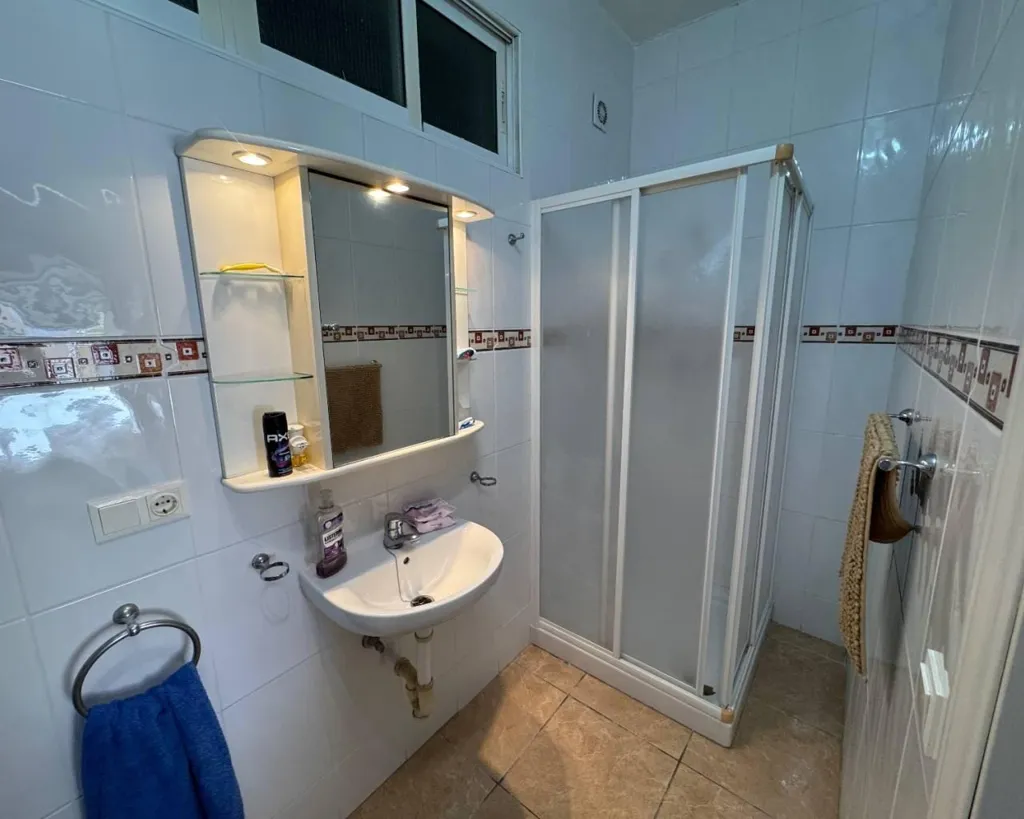 Vannitoad - Seven-Bedroom Villa with Pool in Ciudad Quesada