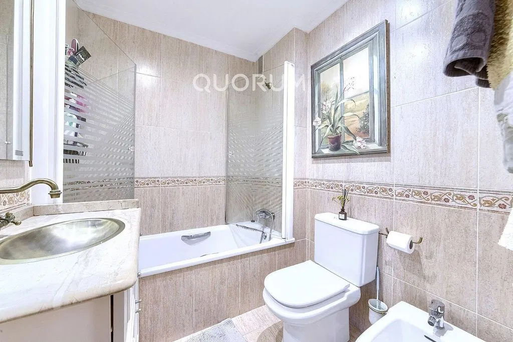 Vannitoad - Spacious Apartment with Balcony in Arrigorriaga