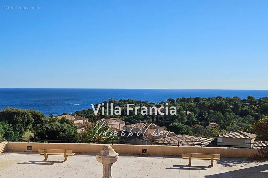 2-room apartment in Saint-Raphael